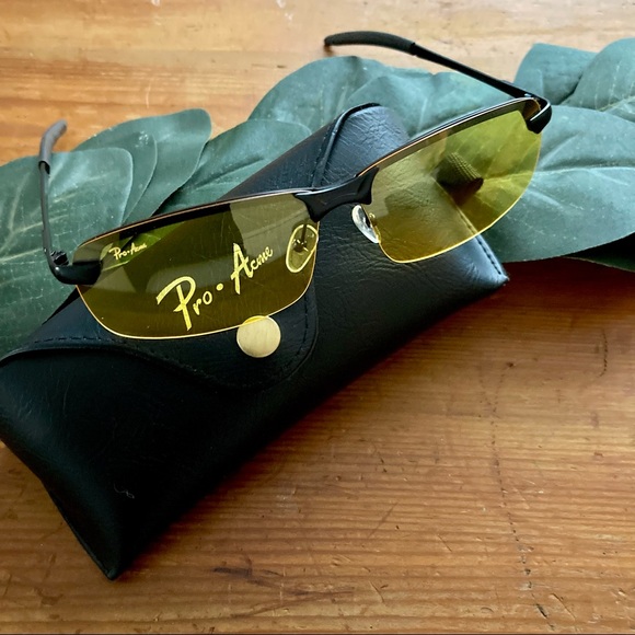 Pro Acme Yellow And Black Sunglasses - Picture 3 of 4